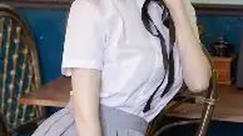 杨紫发文祝福李现：同窗日，愿你快乐