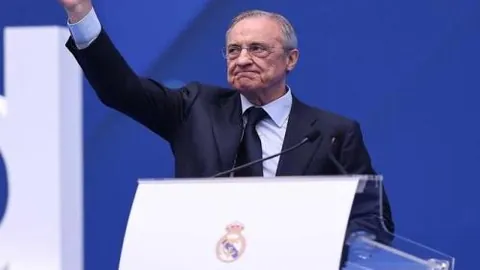 申花初尝败果梦断，海港大胜五球领跑积分榜